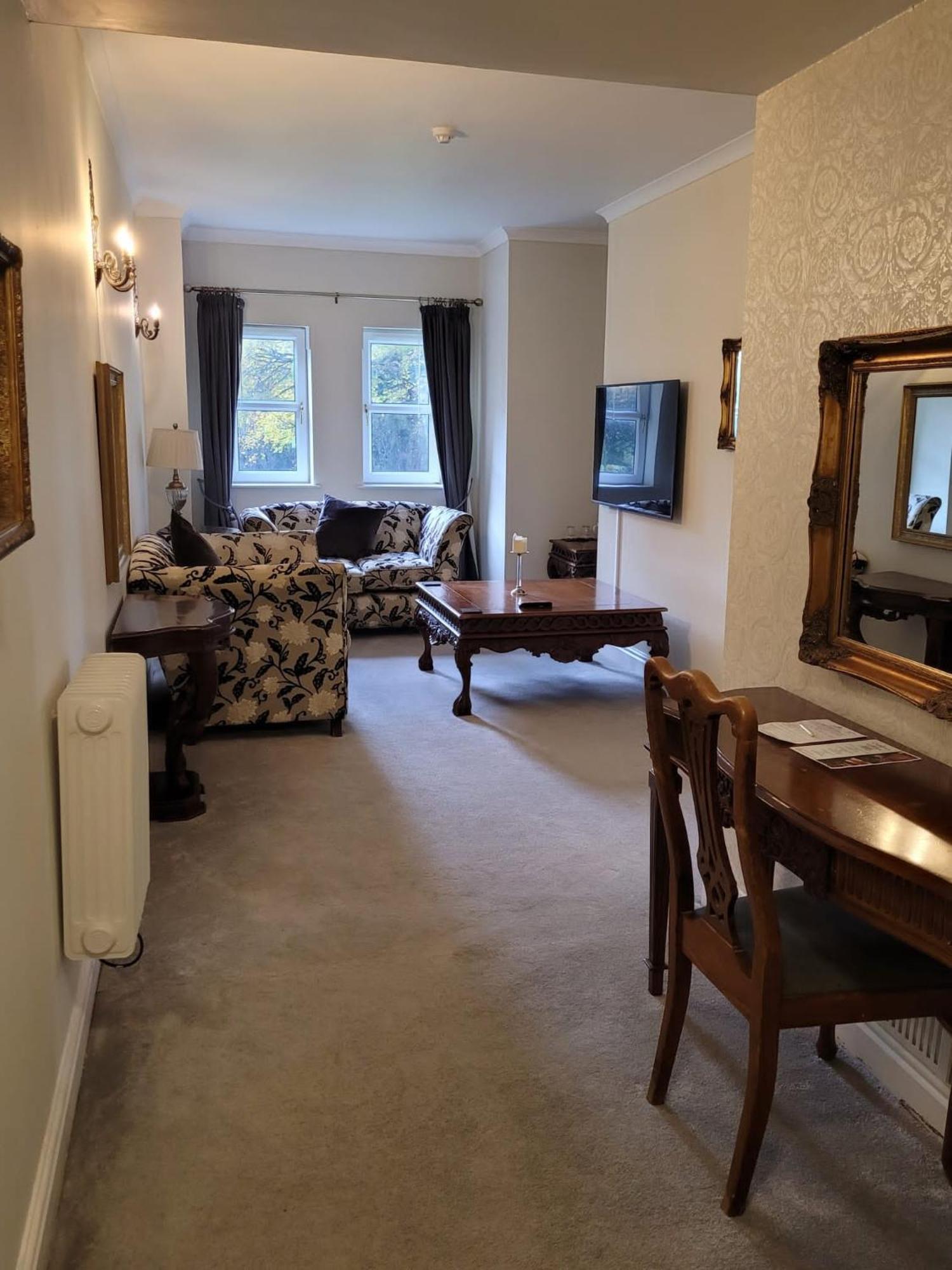 Brook Hall Hotel Childer Thornton المظهر الخارجي الصورة